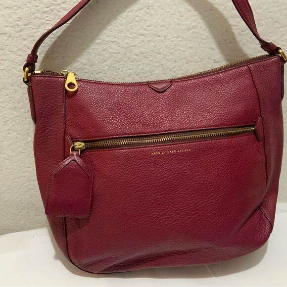 MARC by  MARC JACOBS 'Gotham' Pebbled Leather Hobo Bag - Picture 3 of 13